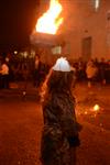 מדליקים ורוקדים סביב מדורת ל&quot;ג בעומר