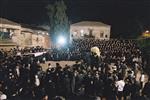 מדליקים ורוקדים סביב מדורת ל&quot;ג בעומר
