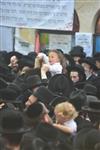 מדליקים ורוקדים סביב מדורת ל&quot;ג בעומר