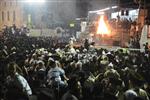 Light and dancing around Lag Ba&#39;Omer bonfire