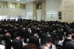 Evening and night of Yom Kippur by Admors