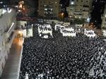 The Rebbe and Chassidim do Tashlich for the Day of Atonement