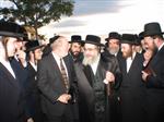 The Rebbe and Chassidim do Tashlich for the Day of Atonement